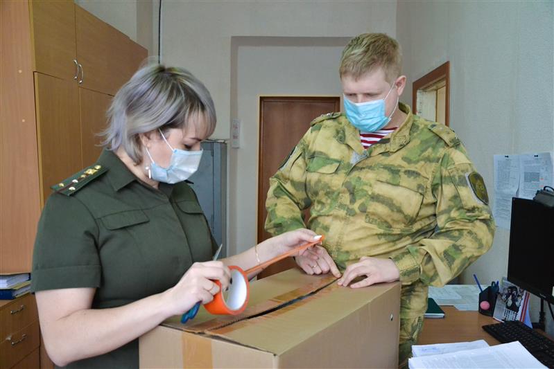 В Самаре росгвардейцы помогли подопечным Иверского монастыря