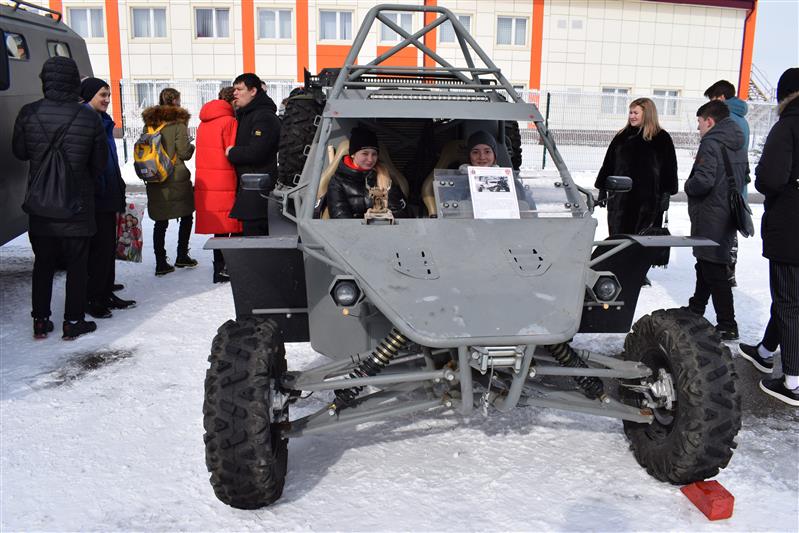 В Железноводском центре специального назначения Росгвардии прошел день открытых дверей