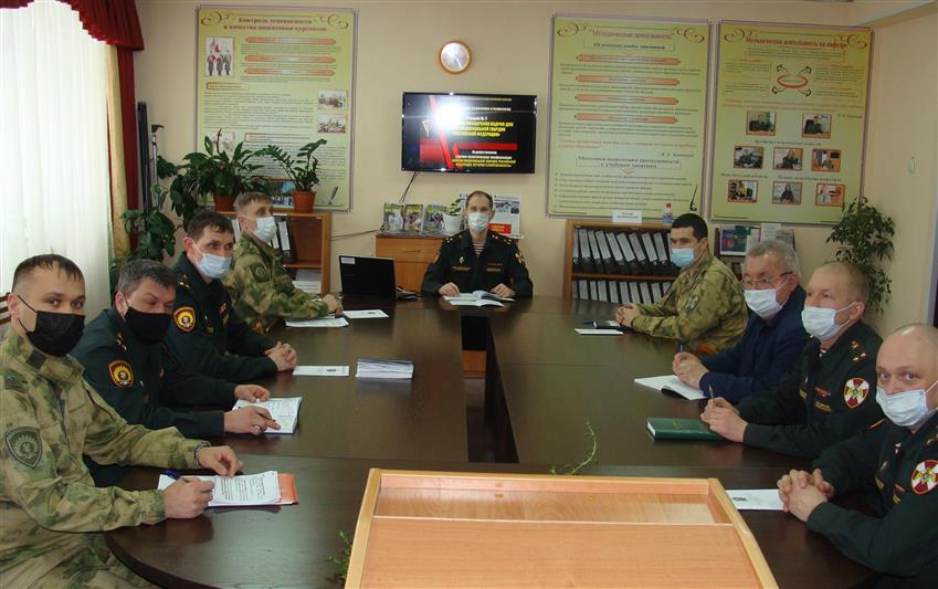 В Новосибирском военном институте Росгвардии состоялась научная конференция, посвященная 210-летию войск правопорядка