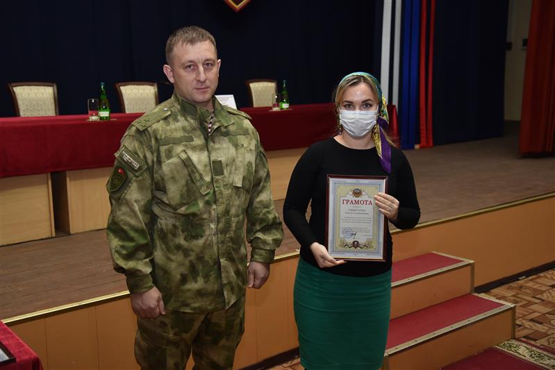 Командир грозненского соединения Росгвардии провел рабочую встречу с педагогическим составом ведомственных учебных заведений