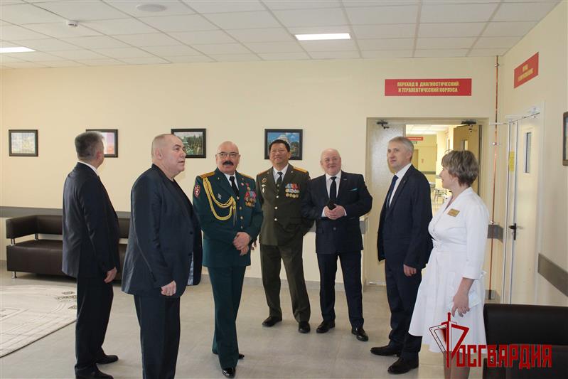 В 5-м военном клиническом госпитале Росгвардии состоялись мероприятия в рамках празднования Дня защитника Отечества (видео)