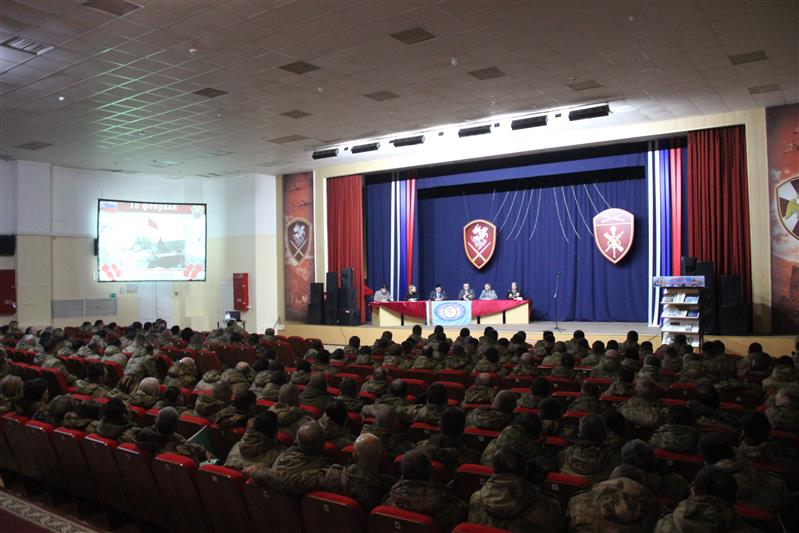 В грозненском соединении Росгвардии стартовала «Неделя мужества»