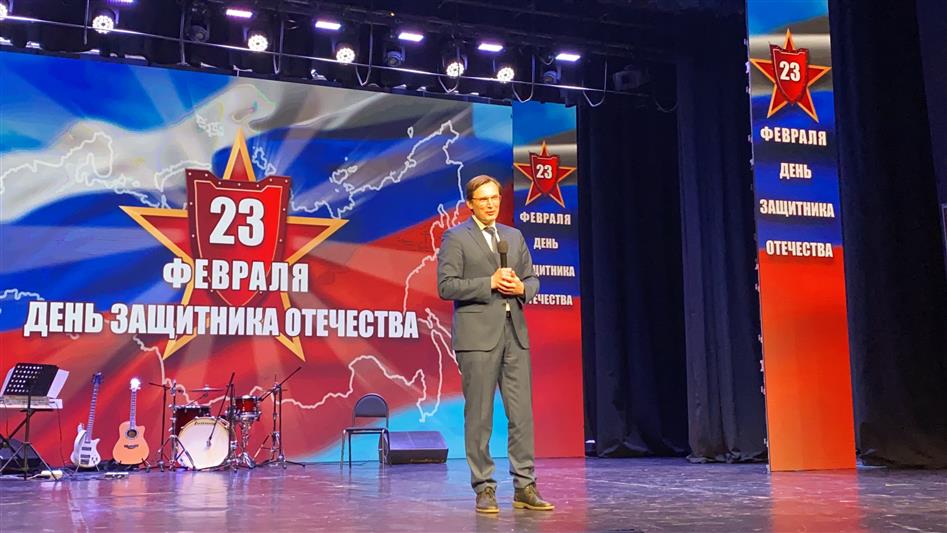 Ансамбль песни и пляски Северо-Кавказского округа Росгвардии поздравил жителей Железноводска с Днем защитника Отечества