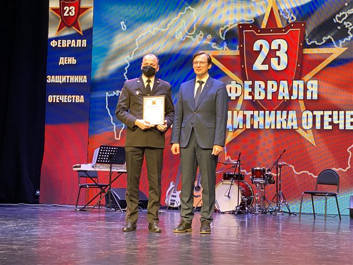 Ансамбль песни и пляски Северо-Кавказского округа Росгвардии поздравил жителей Железноводска с Днем защитника Отечества