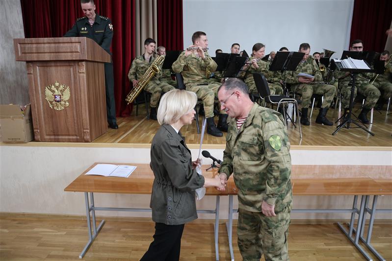 Депутат Государственной Думы поздравила оркестр Северо-Кавказского округа Росгвардии с профессиональным праздником