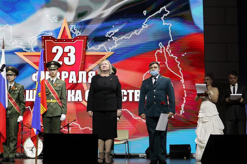 Ансамбль песни и пляски Северо-Кавказского округа Росгвардии выступил в Пятигорске ко Дню защитника Отечества