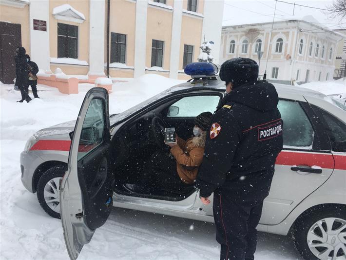 Калужские росгвардейцы исполнили мечту мальчика, воспитывающегося в приемной семье