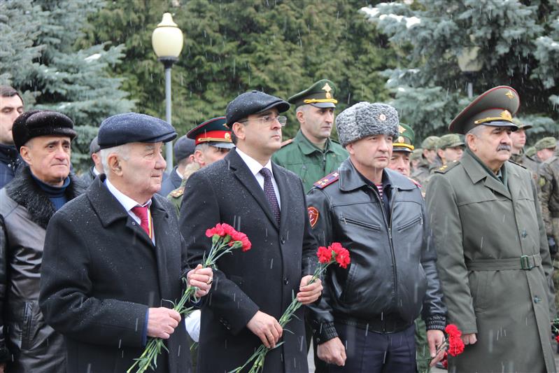 В Северной Осетии начальник территориального Управления Росгвардии поздравил курсантов с Днем Защитника Отечества