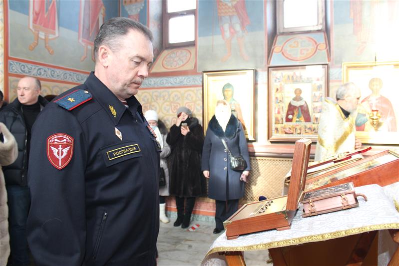 В Москве прошла церемония передачи священных реликвий храму при ОМОН столичного главка Росгвардии