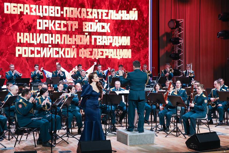 Образцово-показательный оркестр Росгвардии дал  благотворительный концерт для военных врачей и специалистов института имени Н.Ф. Гамалеи