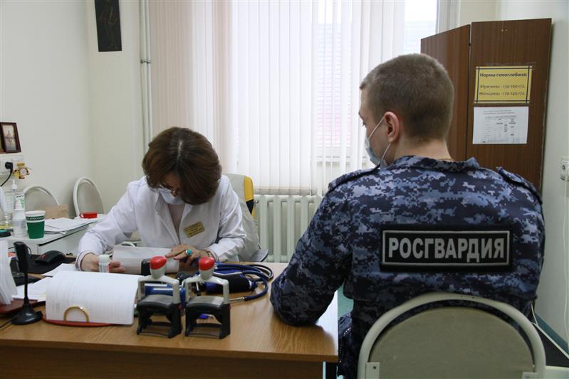 Сотрудники московской Росгвардии приняли участие в донорской акции «От сердца к сердцу»
