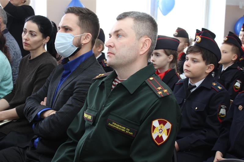 Мемориальную доску героически погибшему офицеру СОБР открыли в Хабаровске 