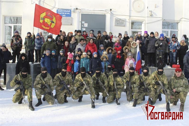 В городах Уральского округа росгвардейцы почтили память павших воинов-интернационалистов