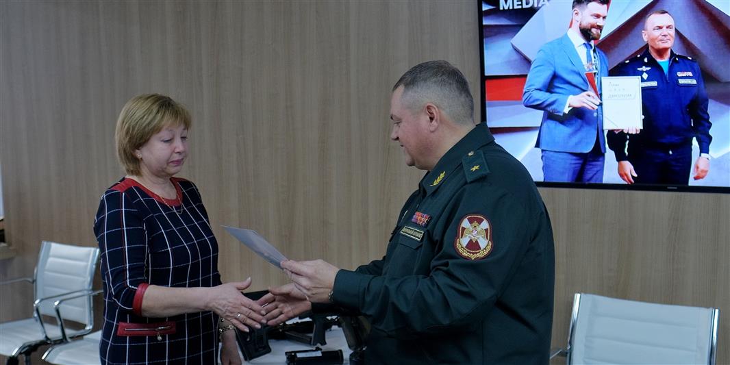 Сотрудникам концерна «Калашников» вручены ведомственные награды Росгвардии 