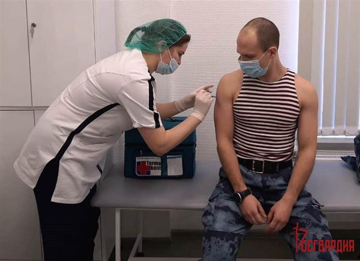 В Уральском округе Росгвардии  активно продолжается вакцинация личного состава от «COVID-19»