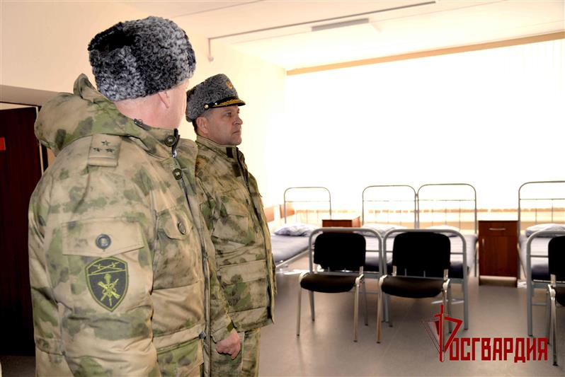 Командующий Уральским округом проинспектировал подразделения Управления Росгвардии по Курганской области