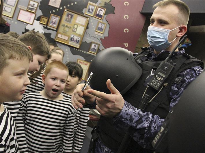 Росгвардия познакомила жителей Кузбасса со своей деятельностью (видео)
