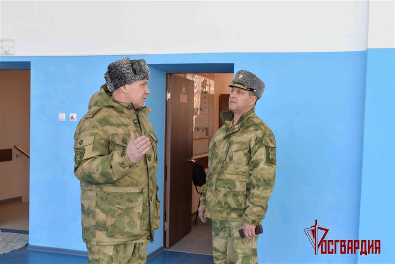 Командующий Уральским округом проинспектировал подразделения Управления Росгвардии по Курганской области