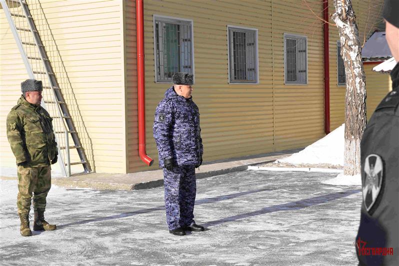 В Зауралье из служебной командировки вернулись сотрудники спецподразделений Росгвардии