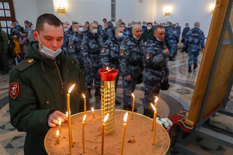 В День войск национальной гвардии Российской Федерации в главный храм Росгвардии доставили икону Святого князя Владимира