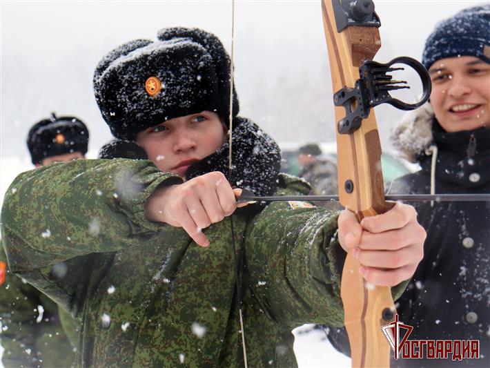 В Республике Алтай росгвардейцы провели мастер-класс для воспитанников школы-интерната 
