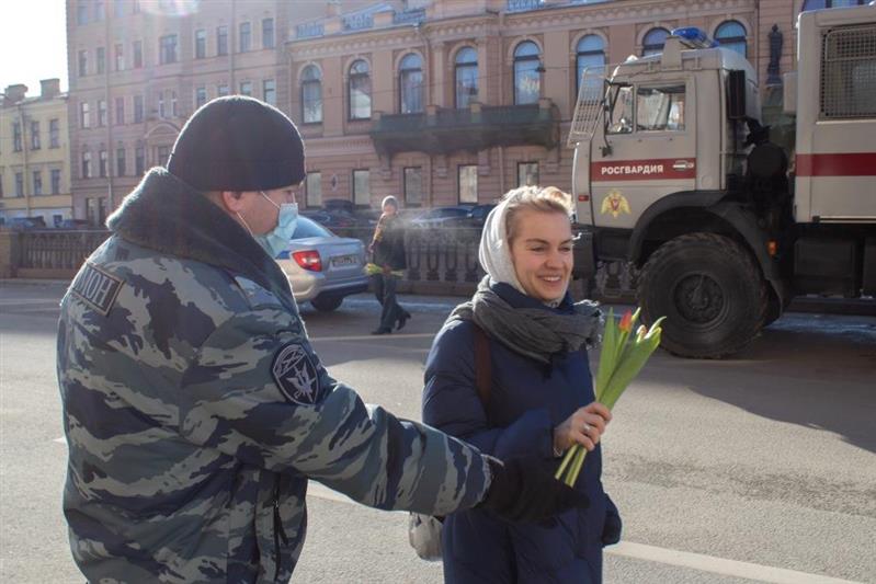 Мероприятия, посвященные Международному женскому дню, продолжаются в Северо-Западном округе Росгвардии 