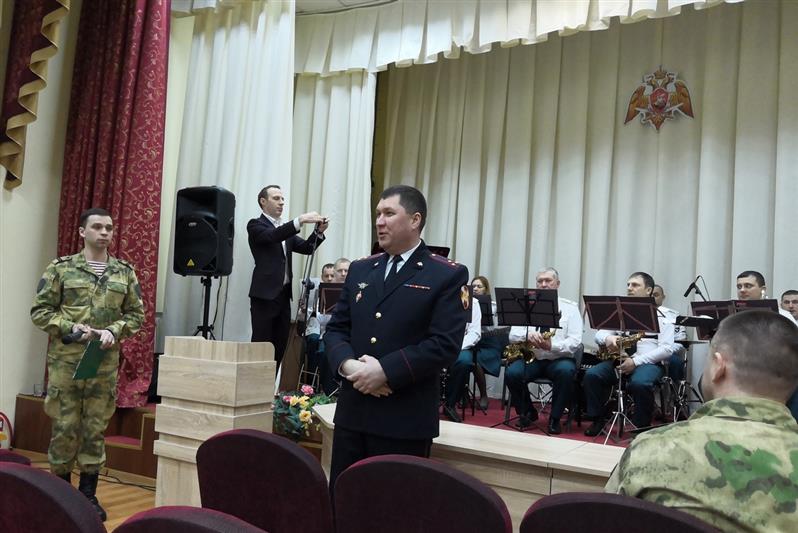 В Сибирском округе Росгвардии проходят торжественные мероприятия, посвященные Международному женскому дню