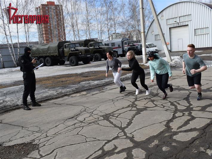 В Иркутске представители СМИ прошли проверку на прочность от Росгвардии