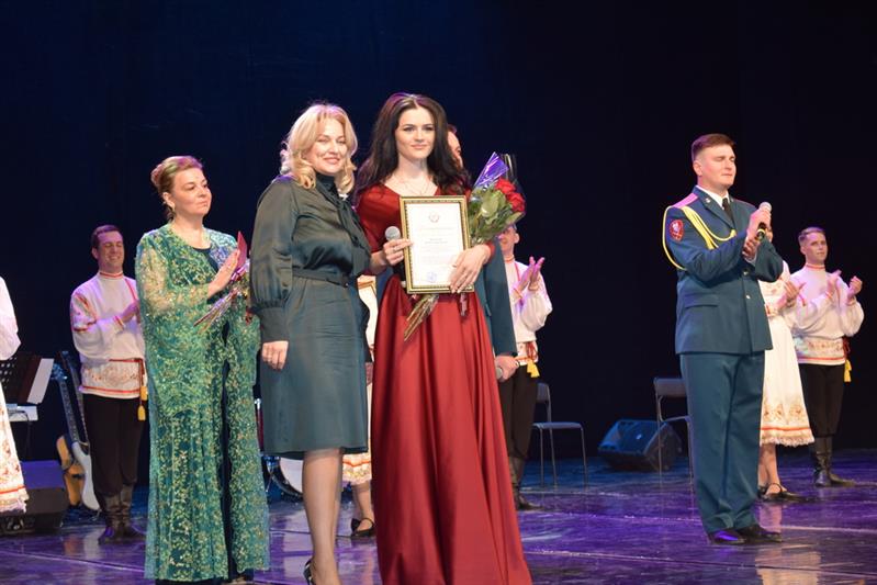 В Дагестане прошел концерт Ансамбля песни и пляски Северо-Кавказского округа Росгвардии