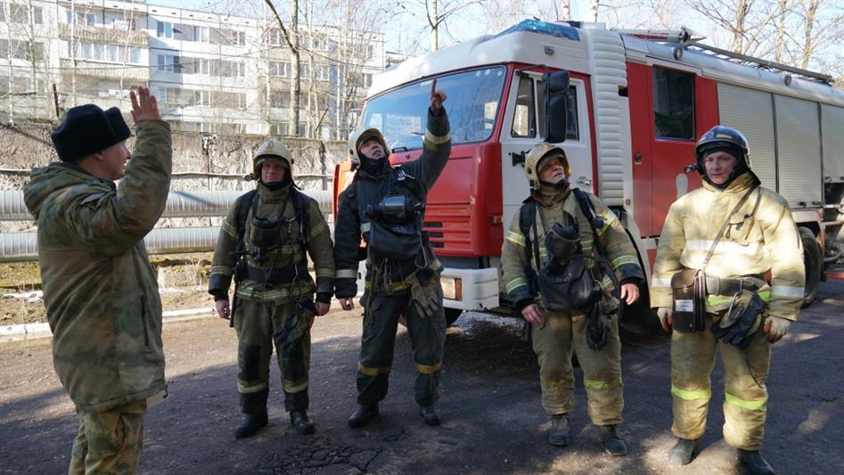Совместные учения Росгвардии и МЧС прошли в Пскове