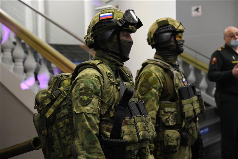 Юные новосибирцы познакомились с историей Росгвардии на мультимедийной выставке «Всегда на страже»