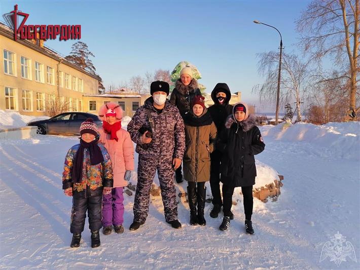 В Сибирском округе Росгвардии проходят тематические мероприятия, приуроченные ко Дню войск национальной гвардии 