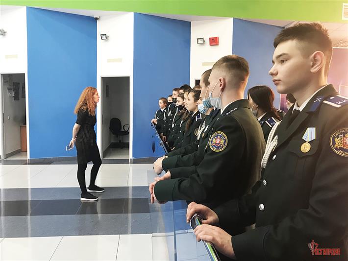 В Екатеринбурге кадеты Росгвардии посетили «Областное телевидение»