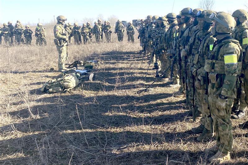 Военнослужащие подразделений специального назначения Росгвардии успешно прошли профессиональную проверку 