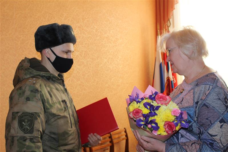 В Северо-Западном округе Росгвардии проходят мероприятия, посвященные Международному женскому дню