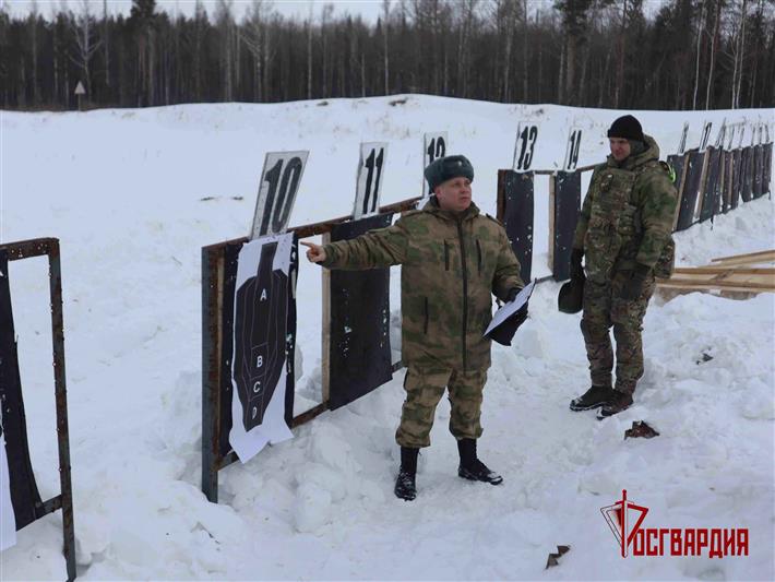 В Уральском округе стартовал сбор с пулеметчиками ОМОН региональных управлений Росгвардии (видео)