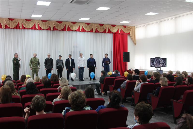 В Южном округе Росгвардии прошли мероприятия к Международному женскому дню