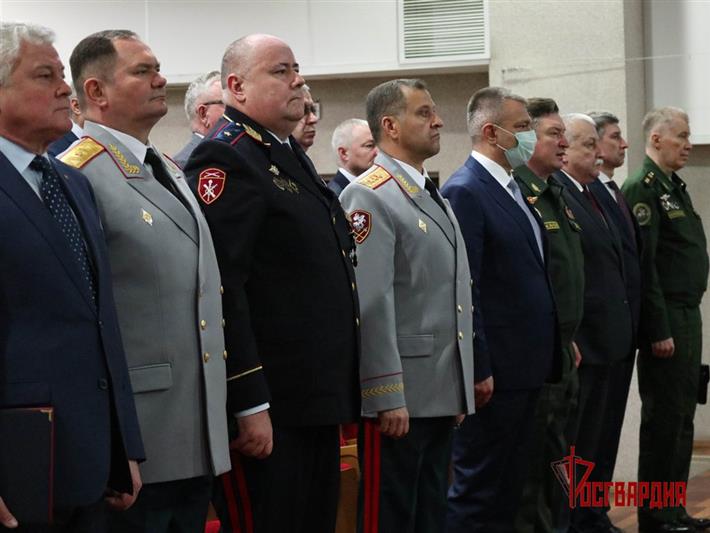 В управлении Уральского округа состоялось торжественное мероприятие, посвящённое Дню войск национальной гвардии 