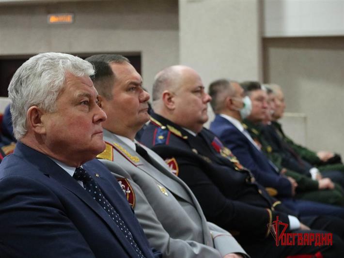 В управлении Уральского округа состоялось торжественное мероприятие, посвящённое Дню войск национальной гвардии 