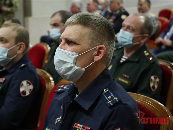 В управлении Уральского округа состоялось торжественное мероприятие, посвящённое Дню войск национальной гвардии 