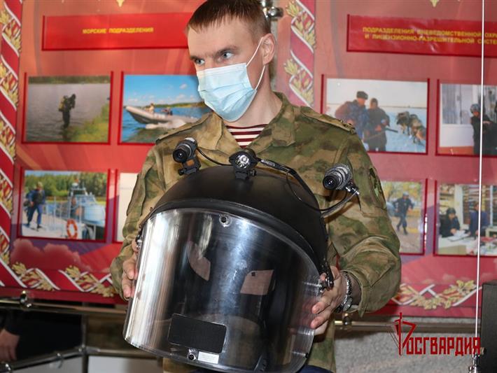 В управлении Уральского округа состоялось торжественное мероприятие, посвящённое Дню войск национальной гвардии 