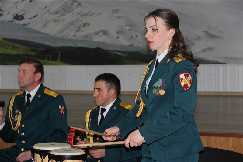  В преддверии Дня Росгвардии в ОГВ(с) состоялся праздничный концерт