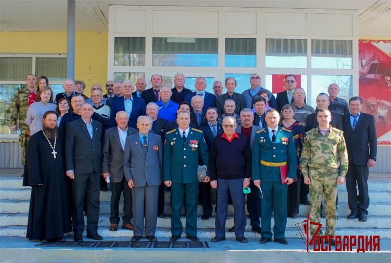 В Уральском округе проходят праздничные мероприятия, посвящённые Дню войск национальной гвардии