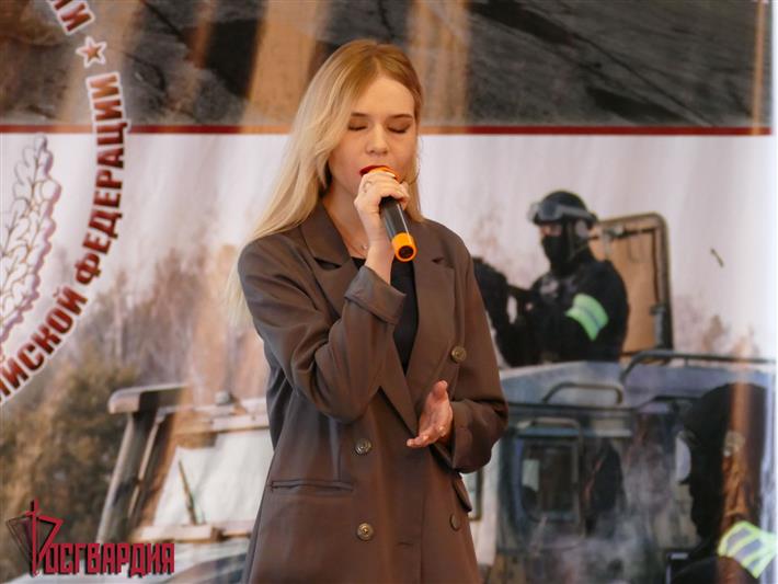 В Приангарье состоялось торжественное мероприятие по случаю празднования 41-й годовщины иркутской авиационной эскадрильи Росгвардии
