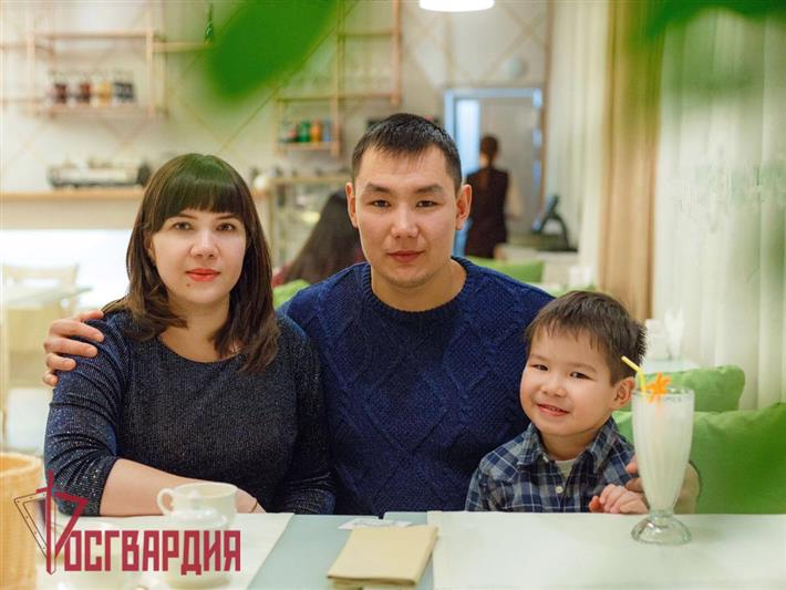 Семья сотрудника Росгвардии стала лучшей в конкурсе  «Папа, мама, я   крепкая семья»