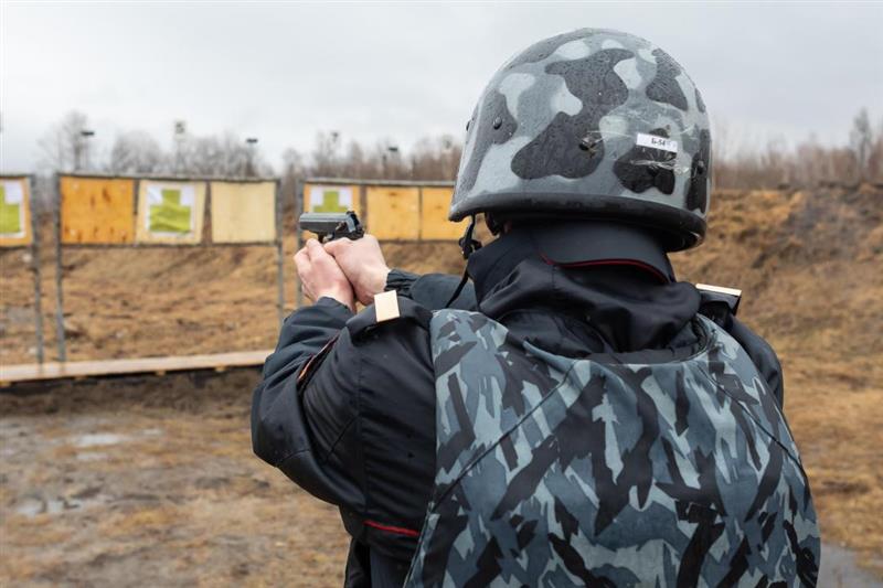 В Хабаровске завершился краевой этап конкурса профессионального мастерства среди сотрудников групп задержания