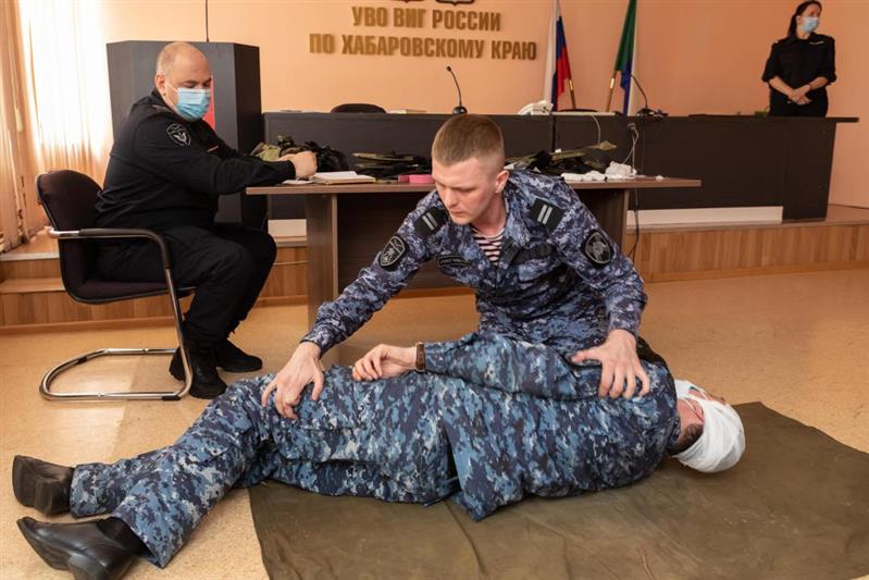 В Хабаровске завершился краевой этап конкурса профессионального мастерства среди сотрудников групп задержания