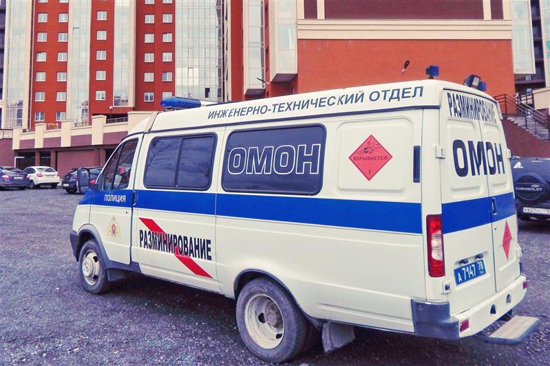 Сотрудники ОМОН обследовали в Ленобласти боеприпас времен войны