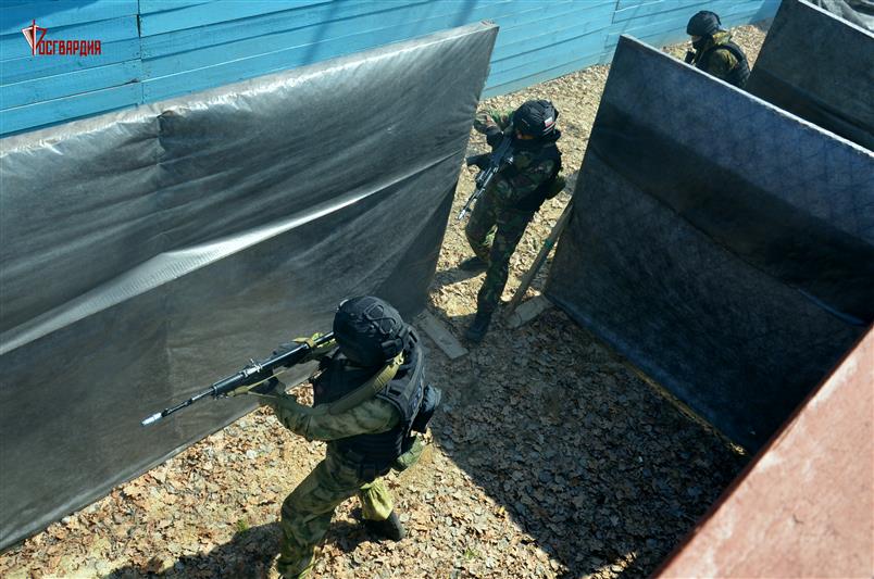 В Тамбове завершился полевой выход сотрудников СОБР Росгвардии