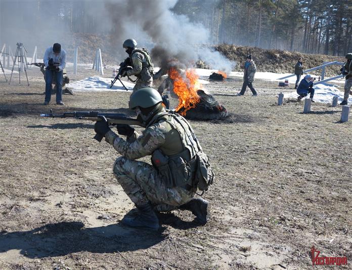 Журналисты Томской области побывали на полевом выходе спецназа Росгвардии